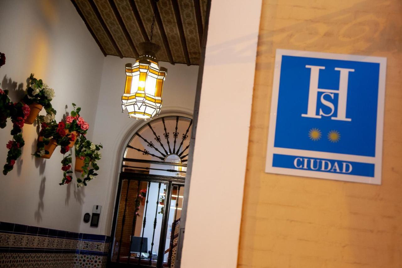 Hotel Noches En Triana Seville