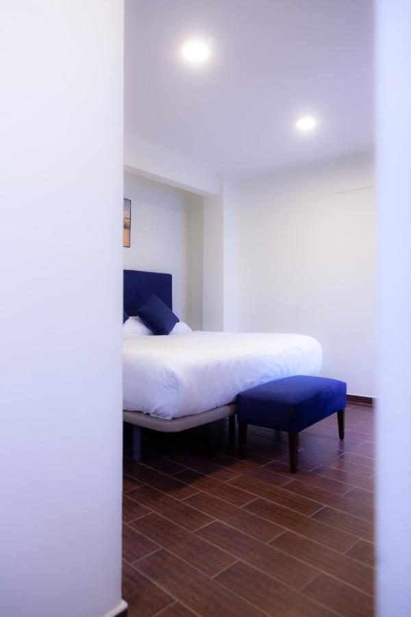 Hotel Noches En Triana Seville